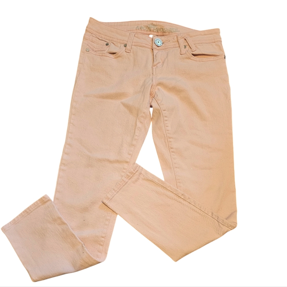 Almost Famous Junior Size 9 Pink Jeans
